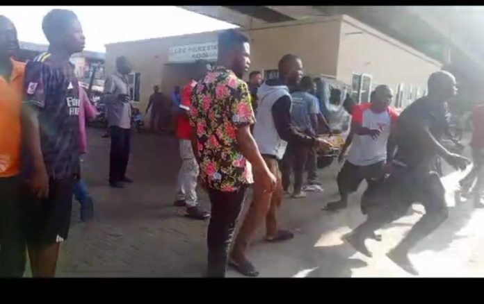 Kasoa: Driver and another nabbed for assaulting police officer