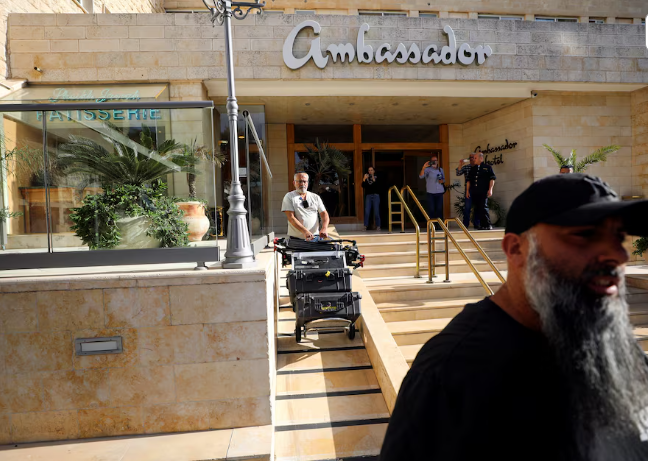Israeli gov’t raids Al Jazeera office after shutdown order