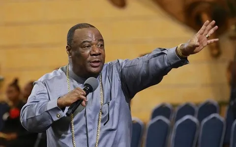 Ghanaians aren’t gentle, don’t think you can misbehave and have your way – Duncan-Williams warns politicians