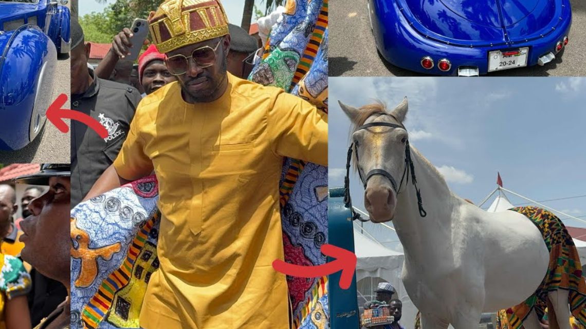 Cheddar gifts Otumfuo a white horse with a golden ponytail