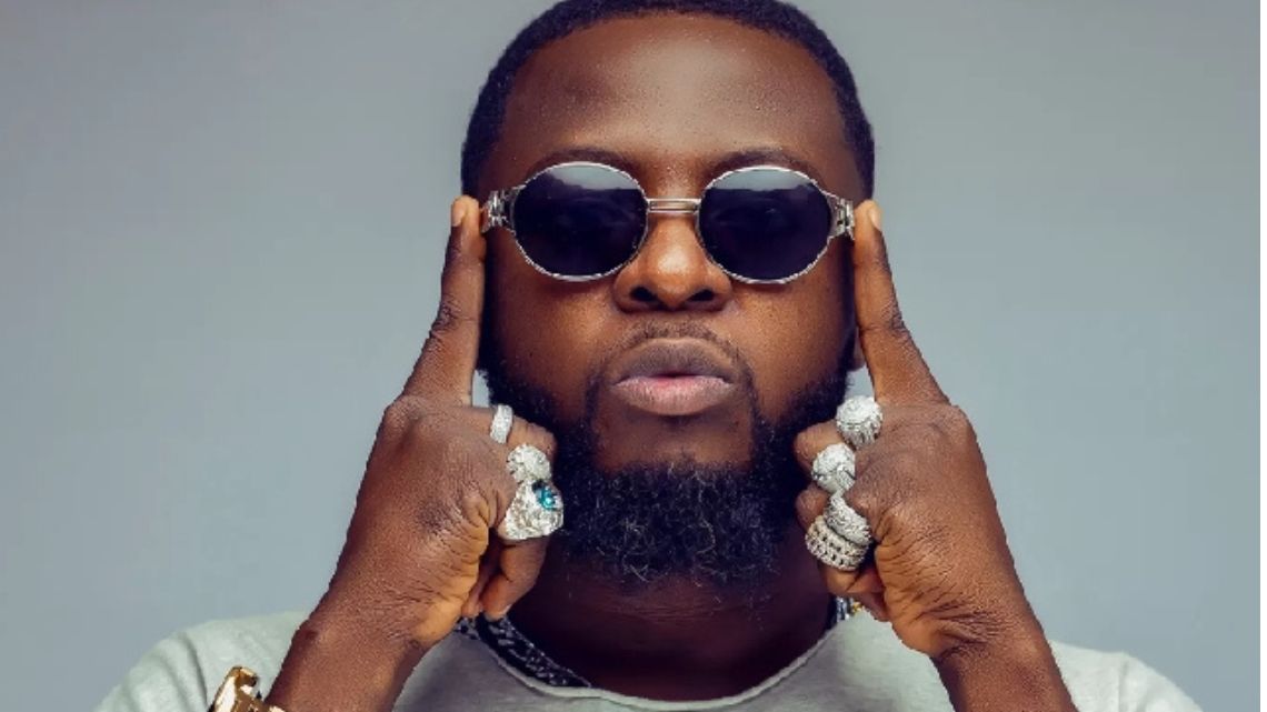 I became numb on stage because of a ‘juju spell’ cast by my assistants – Guru