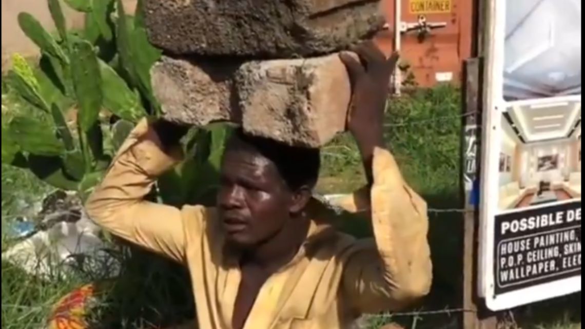 Tema residents force suspected thief to carry cement blocks as punishment