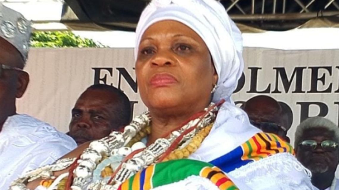 La Nmati Dzarase installs Naa Ofamota Otsejen I as Development Queen 