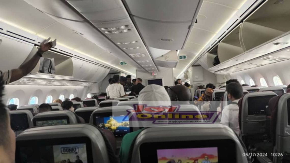 Passenger arrested at KIA for smoking on Qatar Airways flight