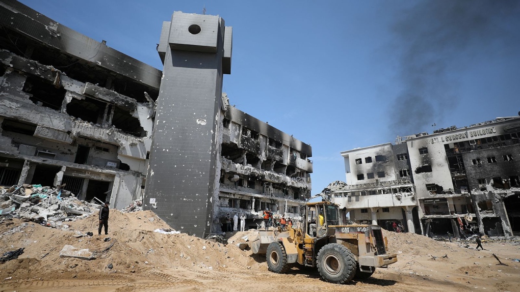 Prominent Gaza surgeon Adnan Al-Bursh passes away in an Israeli jail