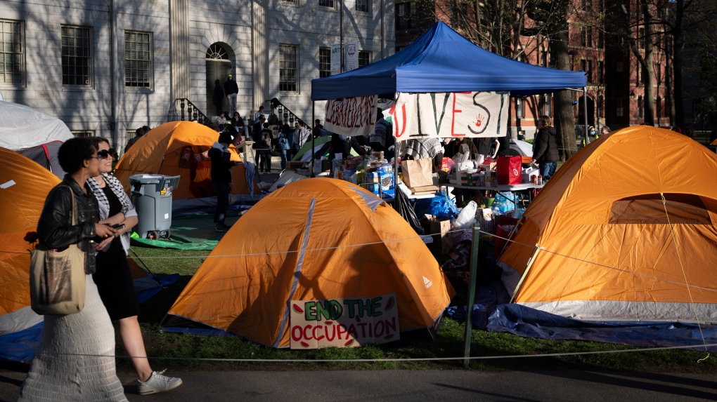 Harvard students call off demonstration as school decides to talk about Middle East crisis