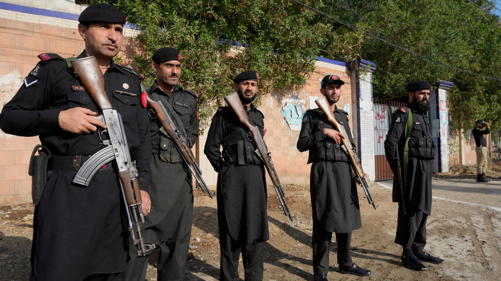 Girls’ school in northwest Pakistan bombed by militants
