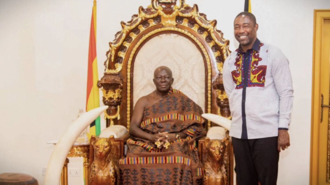 Be quick in completing stalled hospital projects – Asantehene tells Health Minister