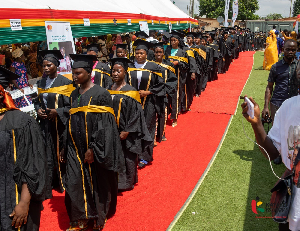 Former UTAG president ‘condemns’ Bawumia’s kayayei training programme