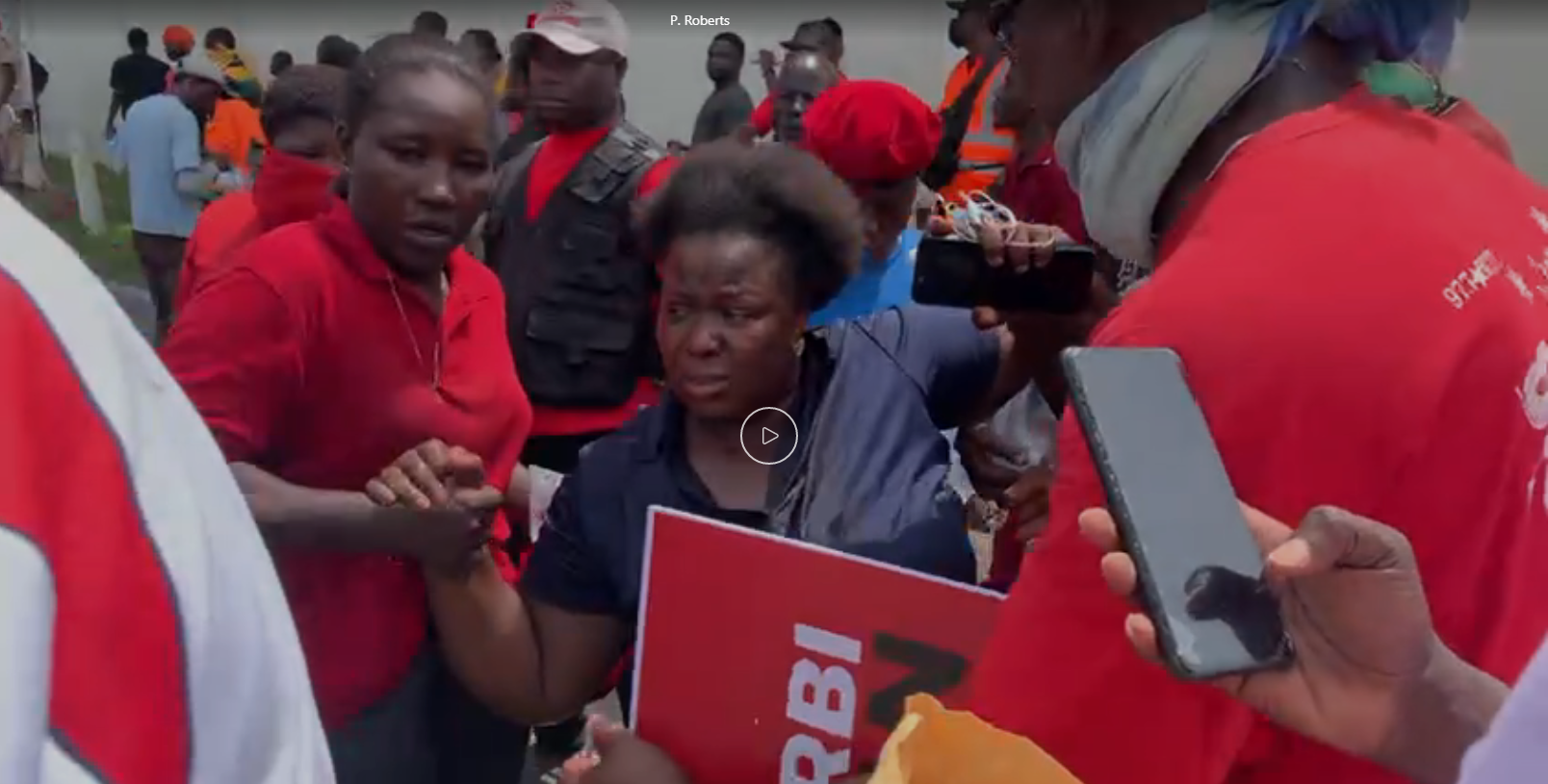 Police fire tear gas, pepper spray protestors against sale of SSNIT hotels