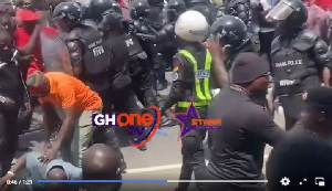 Video: Watch as police sprayed pepper spray on #HandsOffOurHotels protesters