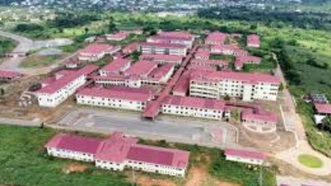 Video: Afari Military Hospital left to rot in the Ashanti Region; concerned citizen ‘cries’