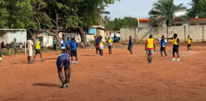 Video: A reunion as Laryea Kingston, Charles Taylor, others display their skills on grassless pitch