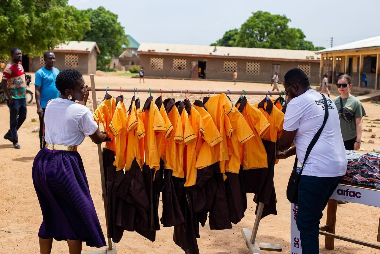 ARFAC donates uniforms to underprivileged students in Sumbrungu