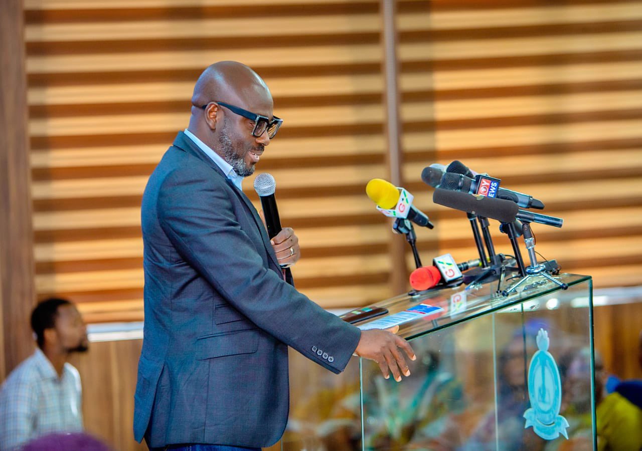 UG Prof explains why the true rate of a dollar now is GHC20 and not GHC15.64