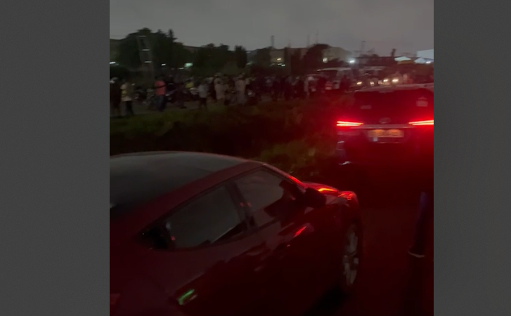 Residents block Accra-Tema Motorway  following fatal accident on Thursday