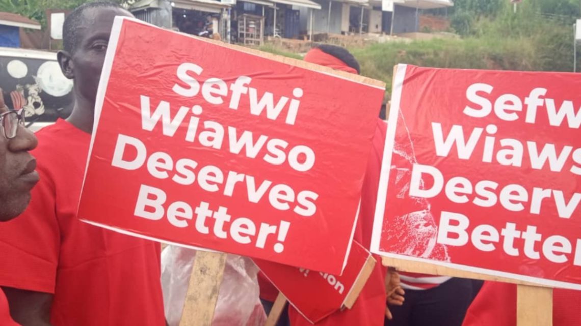Sefwi-Wiawso NPP members protest against Bagbin for sacking MP from Parliament