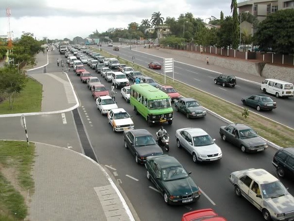 Govt aims to cut travel time on Accra-Kumasi highway –  Roads Minister