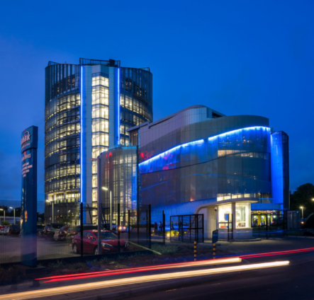 Banking stocks lead gains on GSE with strong performance in Q1 2024