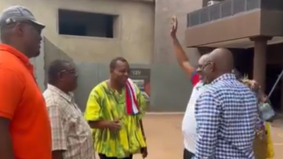 Watch Ken Agyapong, Napo, Wontumi in a hearty ‘chitchat’