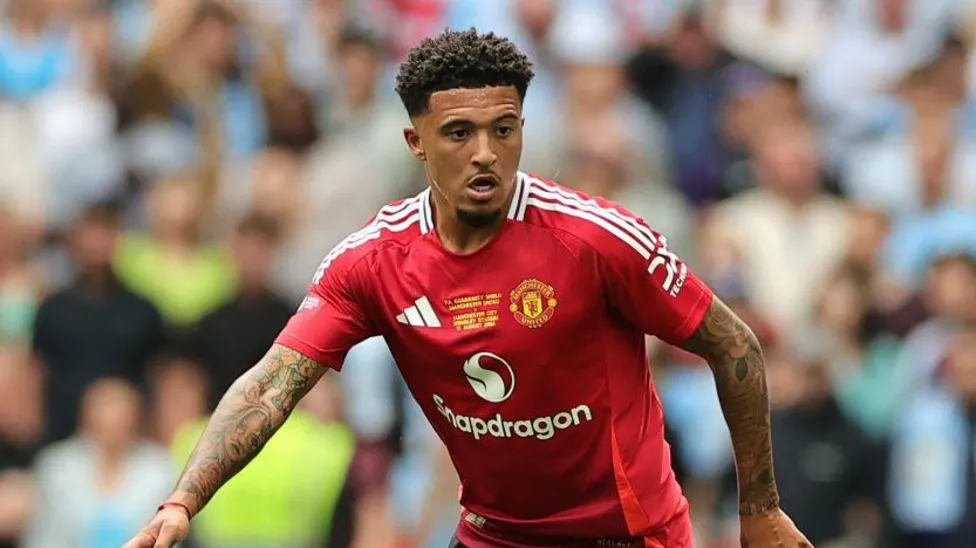Sancho joins Chelsea on loan 