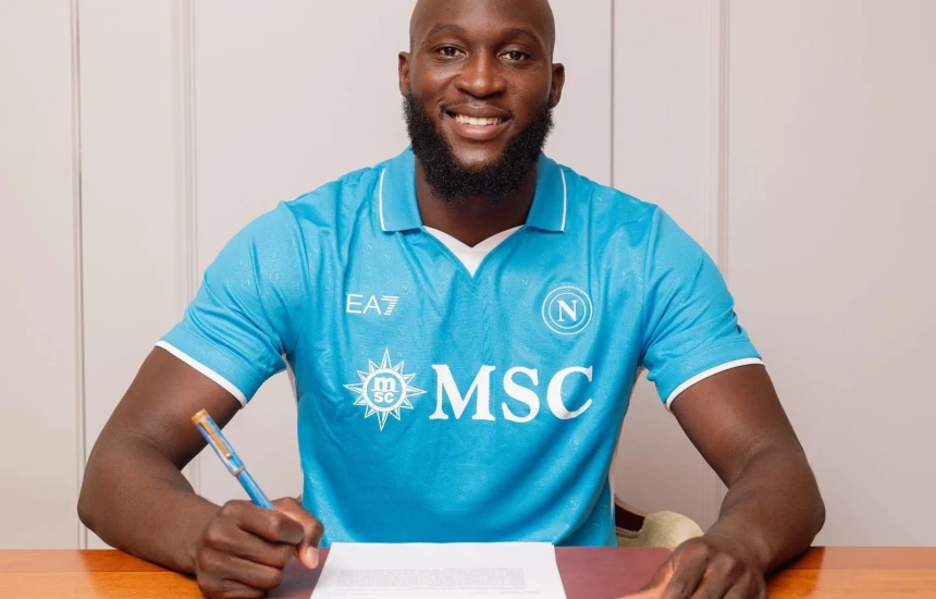 Lukaku completes Napoli move
