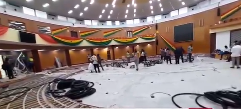 Parliament’s chamber undergoes renovation