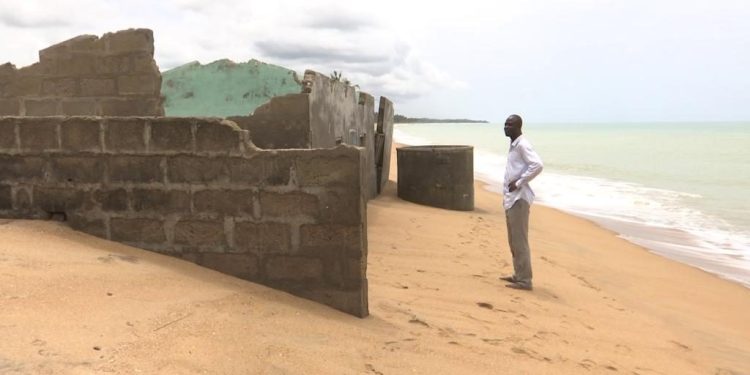 Residents displaced as tidal waves sweep 500 houses in the Shama-Anlo Beach area