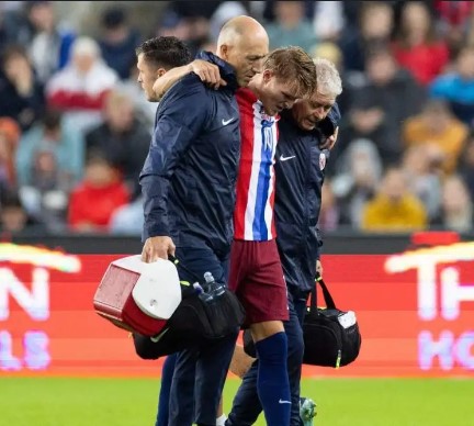 Arsenal’s Martin Ødegaard to be sidelined for weeks over ankle injury