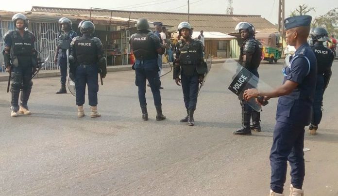 Police set up roadblocks, diversions for major security operation in Accra