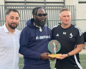Al Ettifaq FC honours Ghana’s Prince Tagoe upon his visit to former club