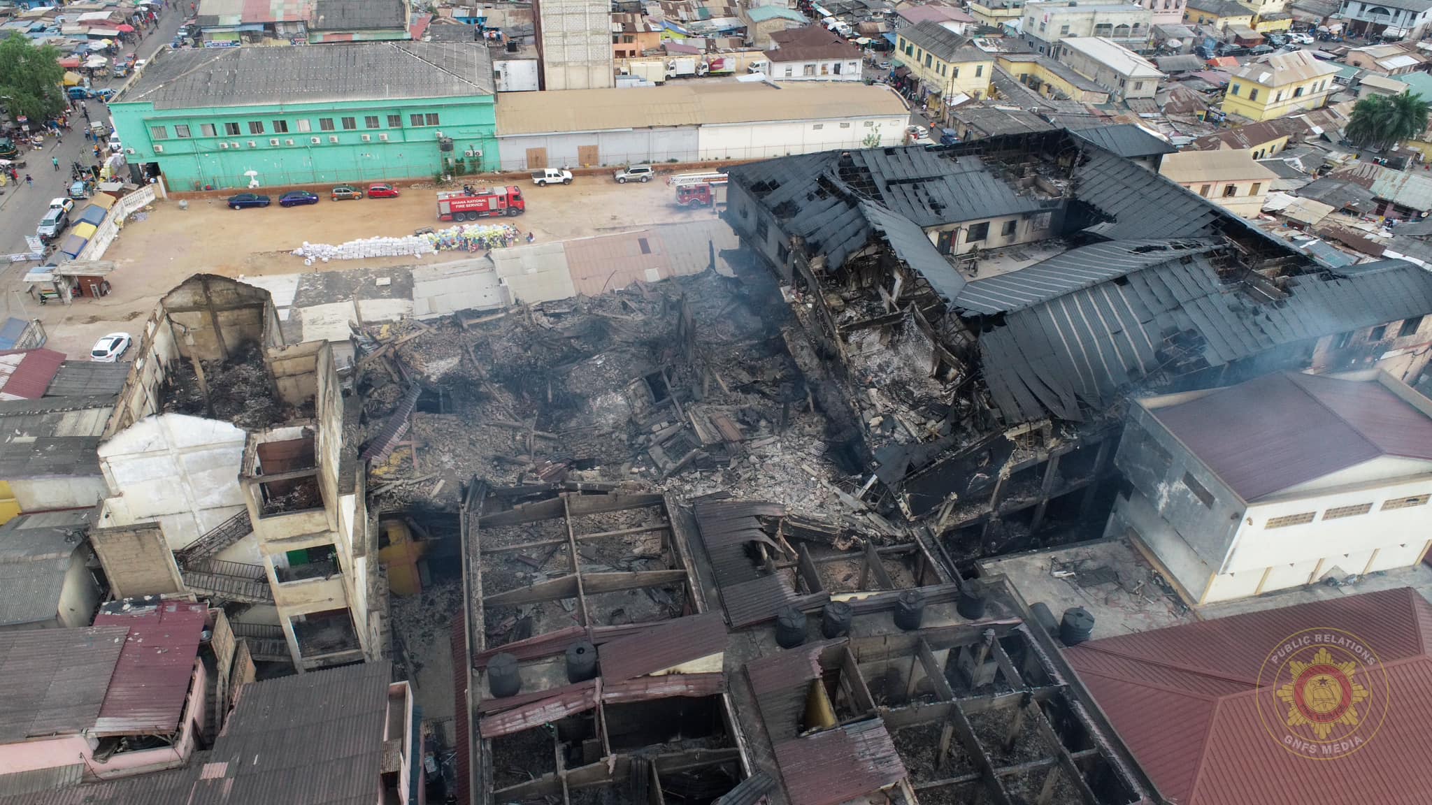 GNFS finally douses 6-day fire outbreak at Zongo Lane; 24 properties destroyed