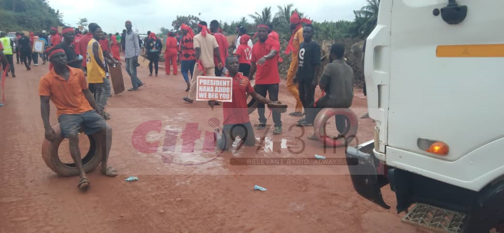 Police clash with protestors at Koforidua-Nkurakan