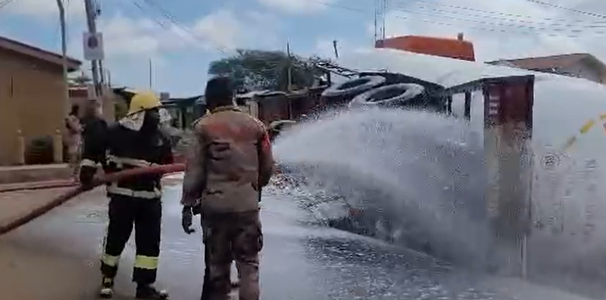 Gas tanker tips over at Darkuman