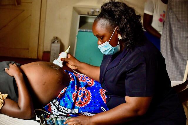 Handheld ultrasound devices transform maternal healthcare in Kenya
