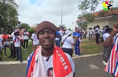 Pro-NPP activist exposed for lying party supporters at Parliament went for health walk