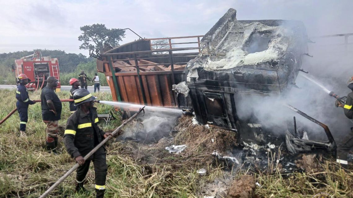 4 injured in car crash at Asuboi