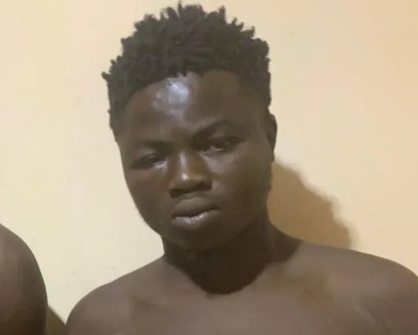 Police on manhunt for 20-year-old robber after jail break
