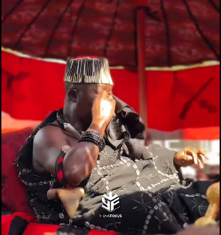 Asantehene cries at funeral of Akyempimhene