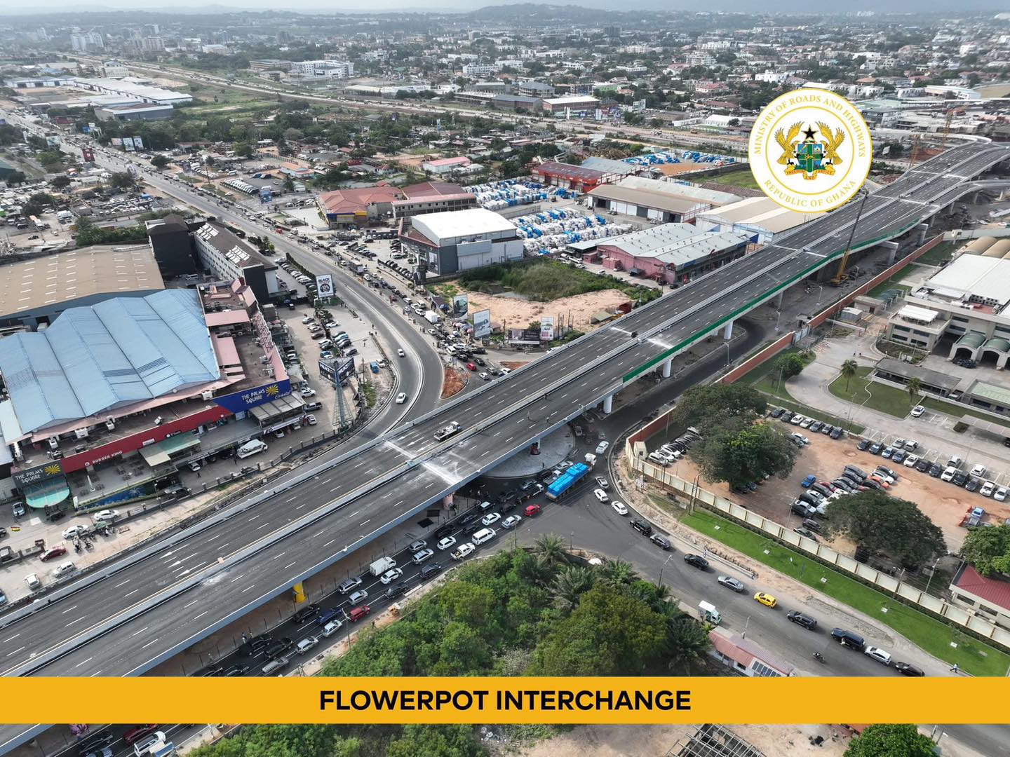 Govt bars use of containers, kiosks at Flower Pot interchange