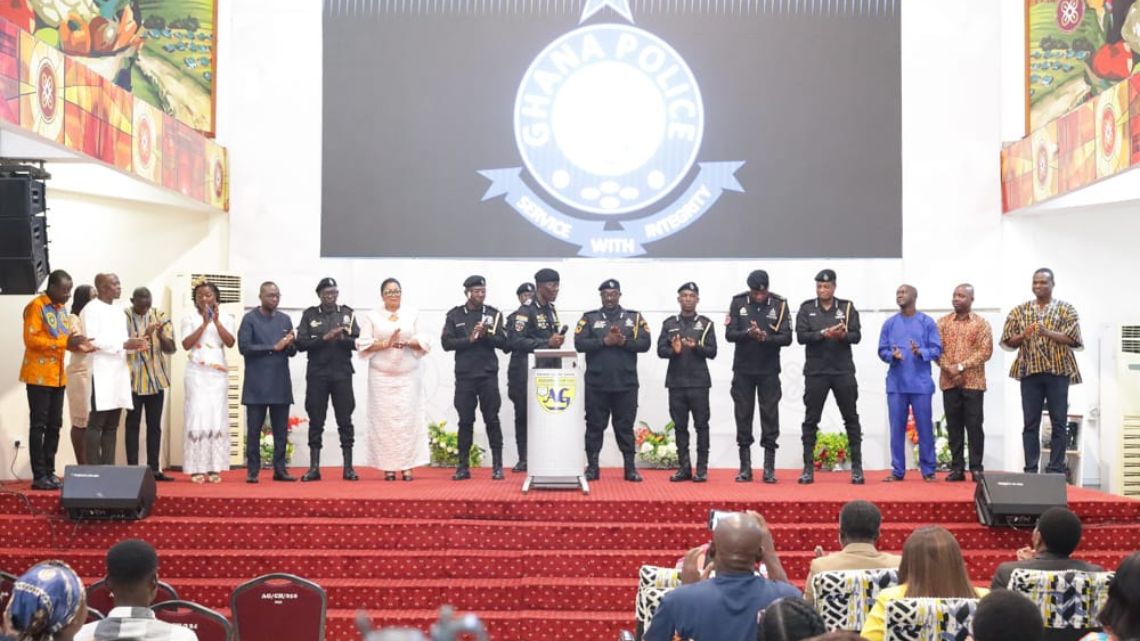 Police preach peace at churches nationwide ahead of polls