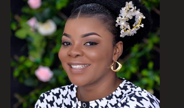 Gloria Kani warns single mothers against dating broke men