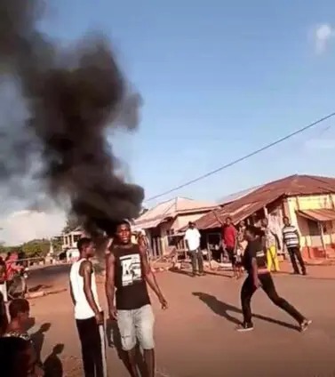 Two critically injured after clash between Immigration officers and Shia residents
