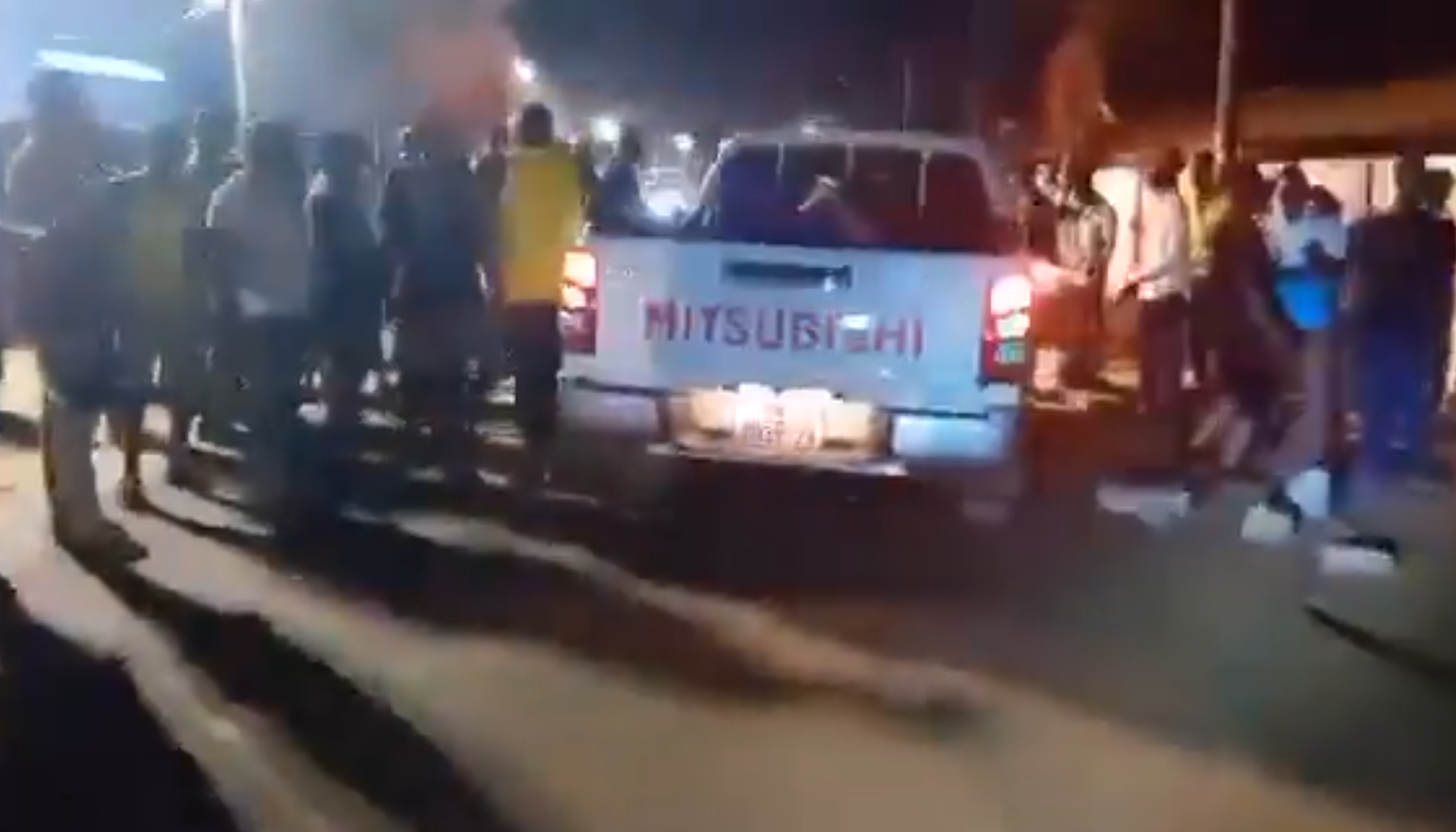 Vehicle with network scramblers intercepted, occupants apprehended with weapons in Ketu South