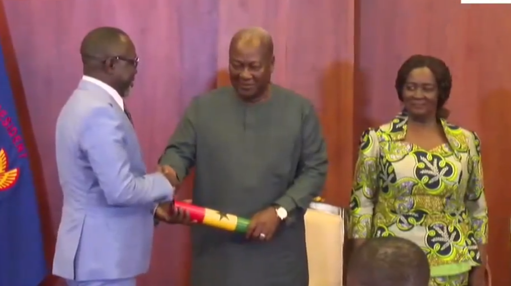 LIVESTREAMING: Mahama swears in 6 appointees