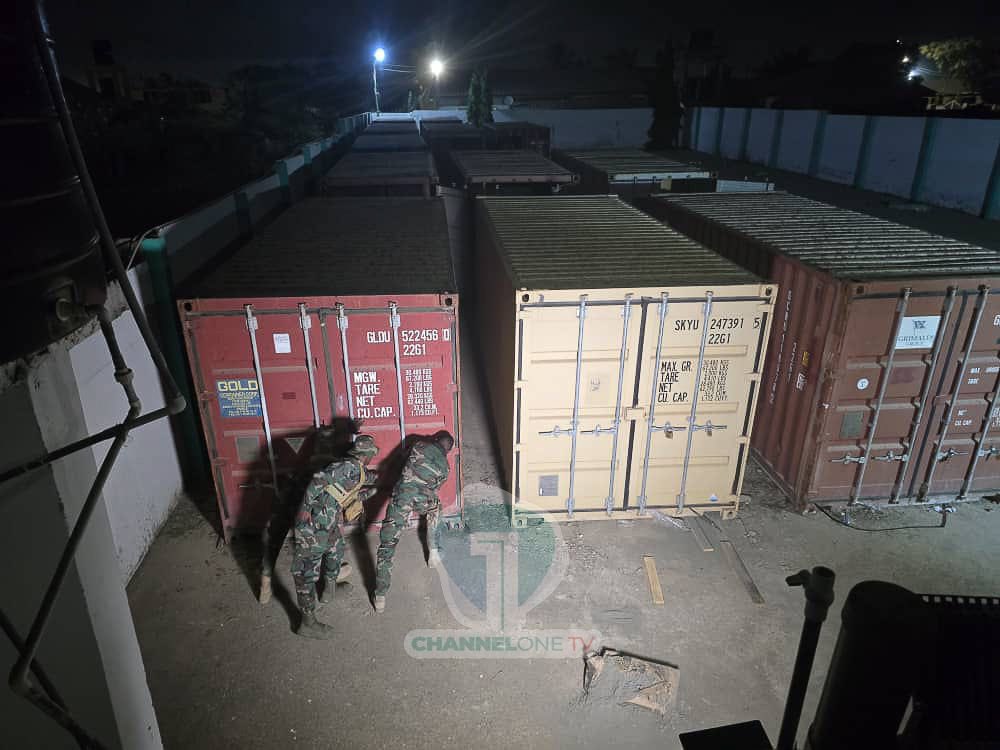 12 containers of fake US dollars, suspected gold bars intercepted by National Security