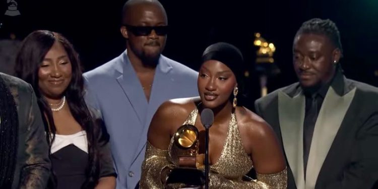 Tems thanks mom, team in emotional speech after winning at the Grammy
