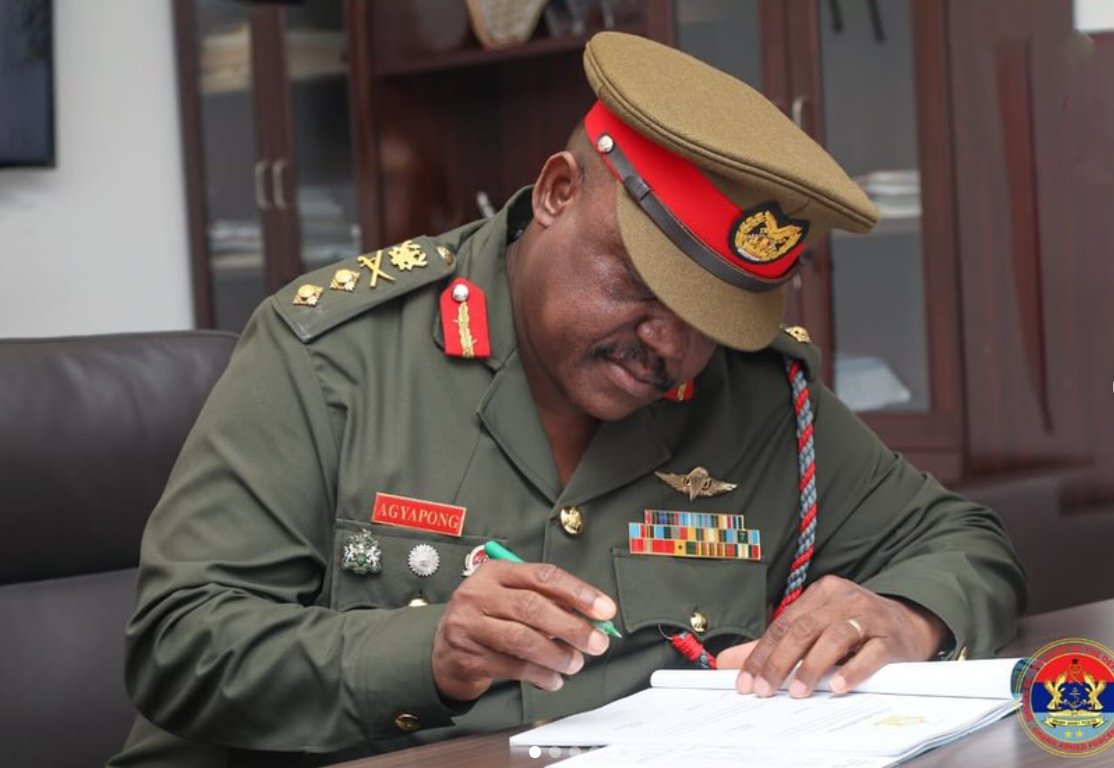 GAF Commanders donate one-month’s salary to support Ghana Medical Trust Fund