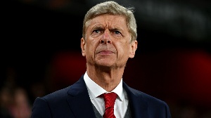 Video: Arsene Wenger slams referees decision to award Inter Milan penalty against Barcelona