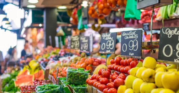Prices of oil, grain and other commodities expected to decline this year